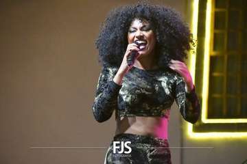 Concierto de Nia Correia en San Juan/Francisco Javier Santana e Ildefonso Rodríguez.